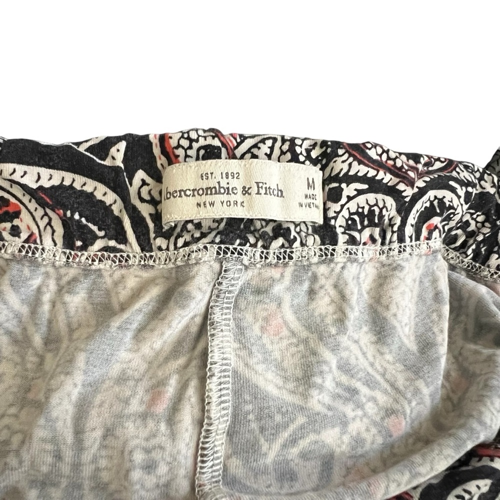 Abercrombie & Fitch Boho Medallion PrintWide Leg Pants Size Medium - Picture 8 of 8